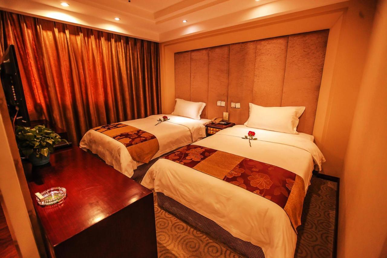 Chengdu Aviation Hotel ภายนอก รูปภาพ