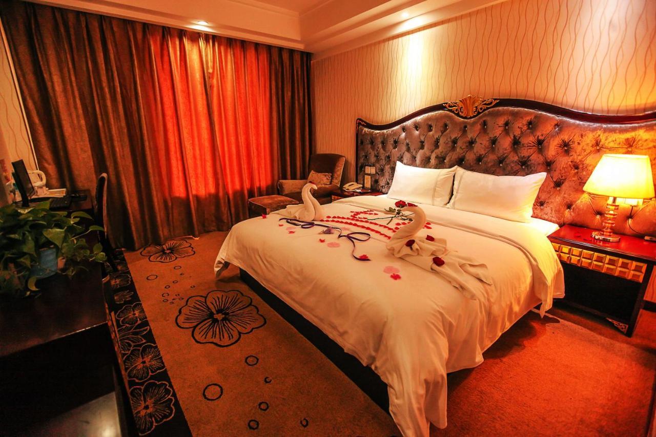 Chengdu Aviation Hotel ภายนอก รูปภาพ