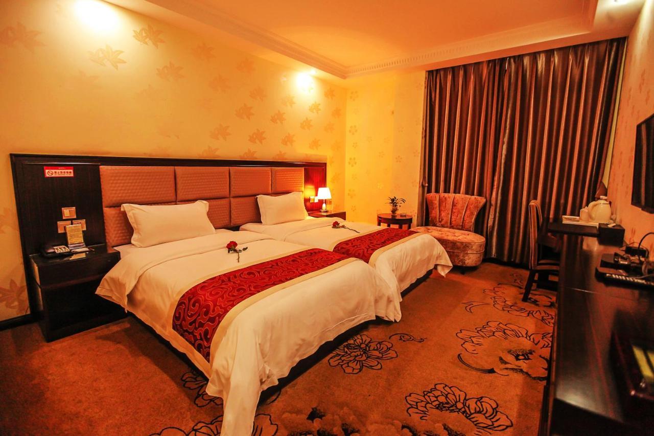 Chengdu Aviation Hotel ภายนอก รูปภาพ